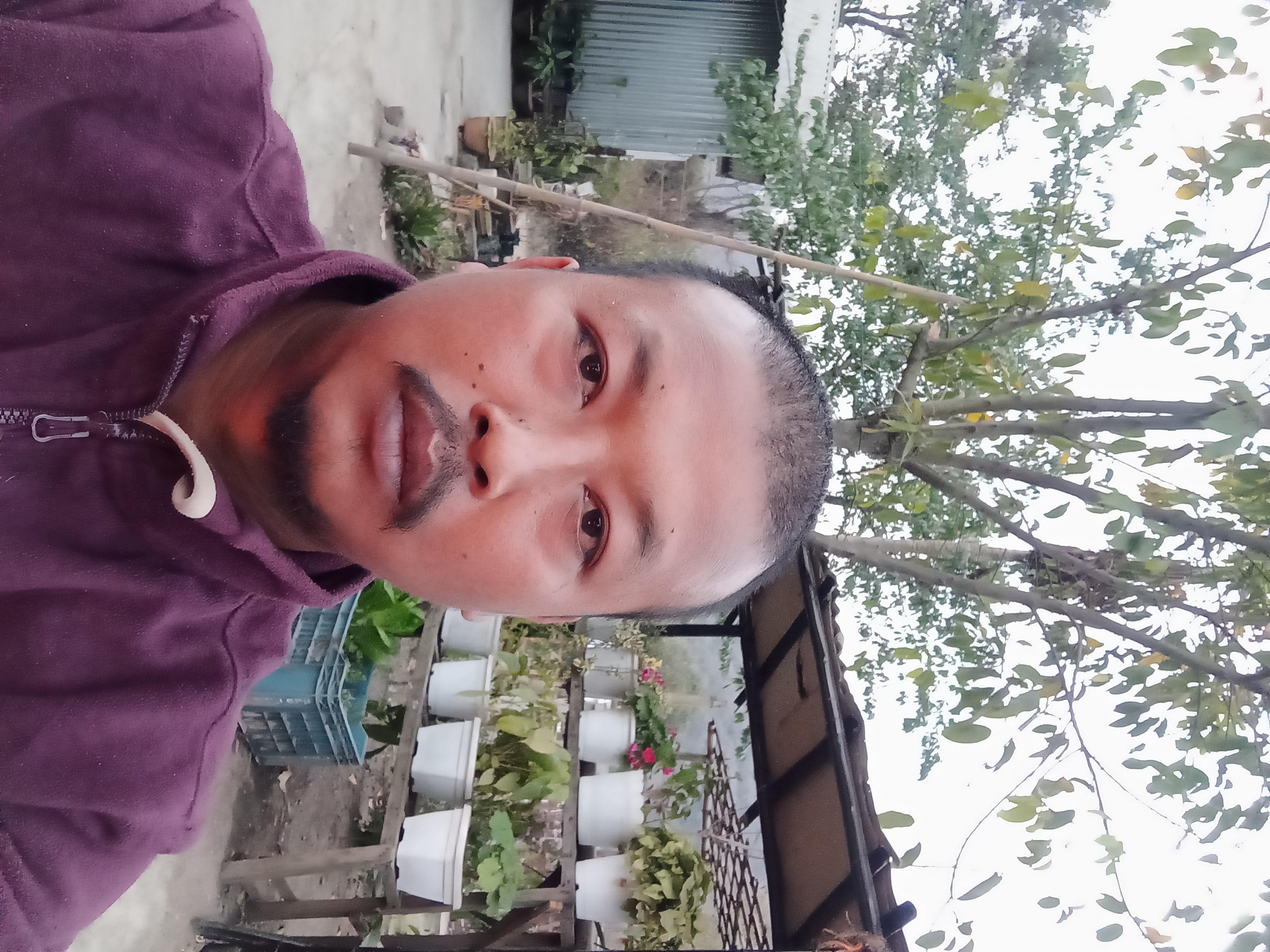 Khupboi Lhouvum