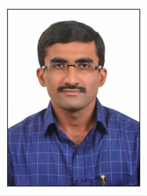 Dr Minhaj Ahmed