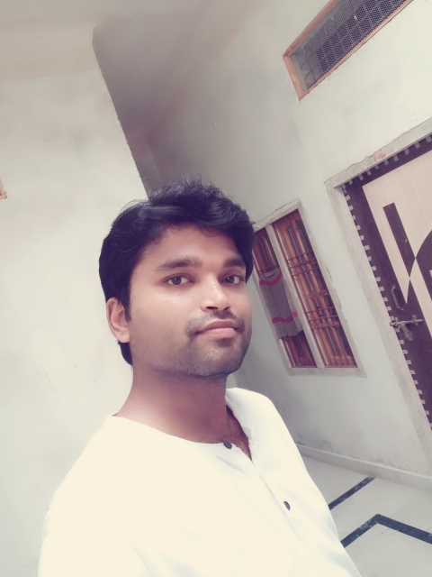 abhilesh saxena