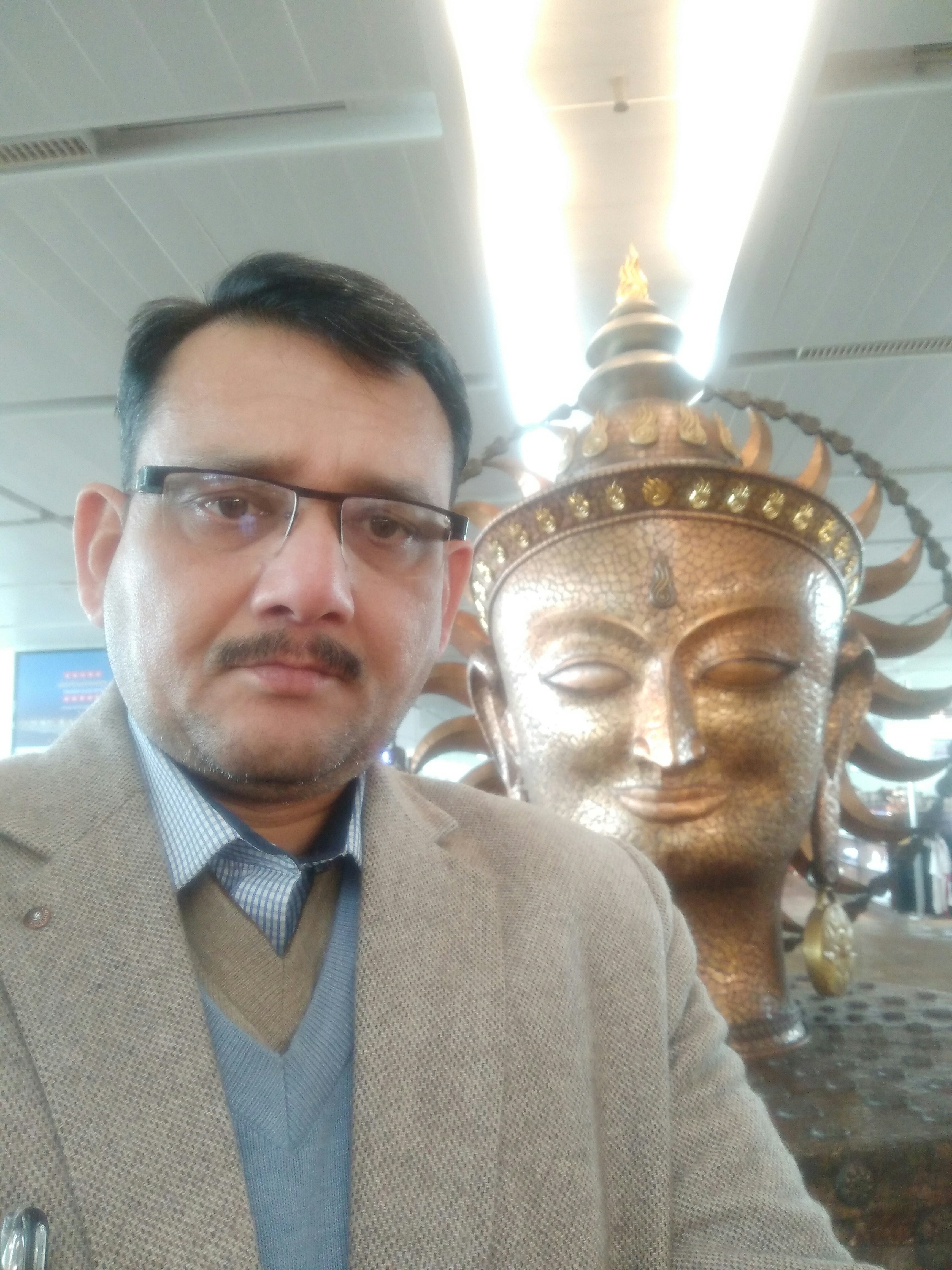 ANUJ KHANDELWAL