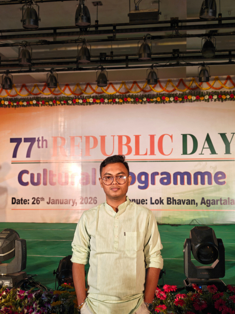 AnubhwabDharRoy_1