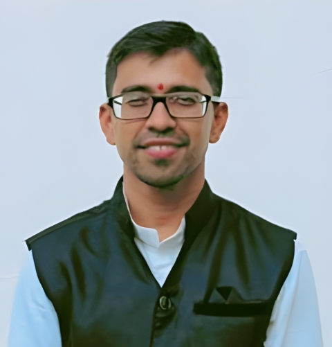 Divesh Naresh Pashte