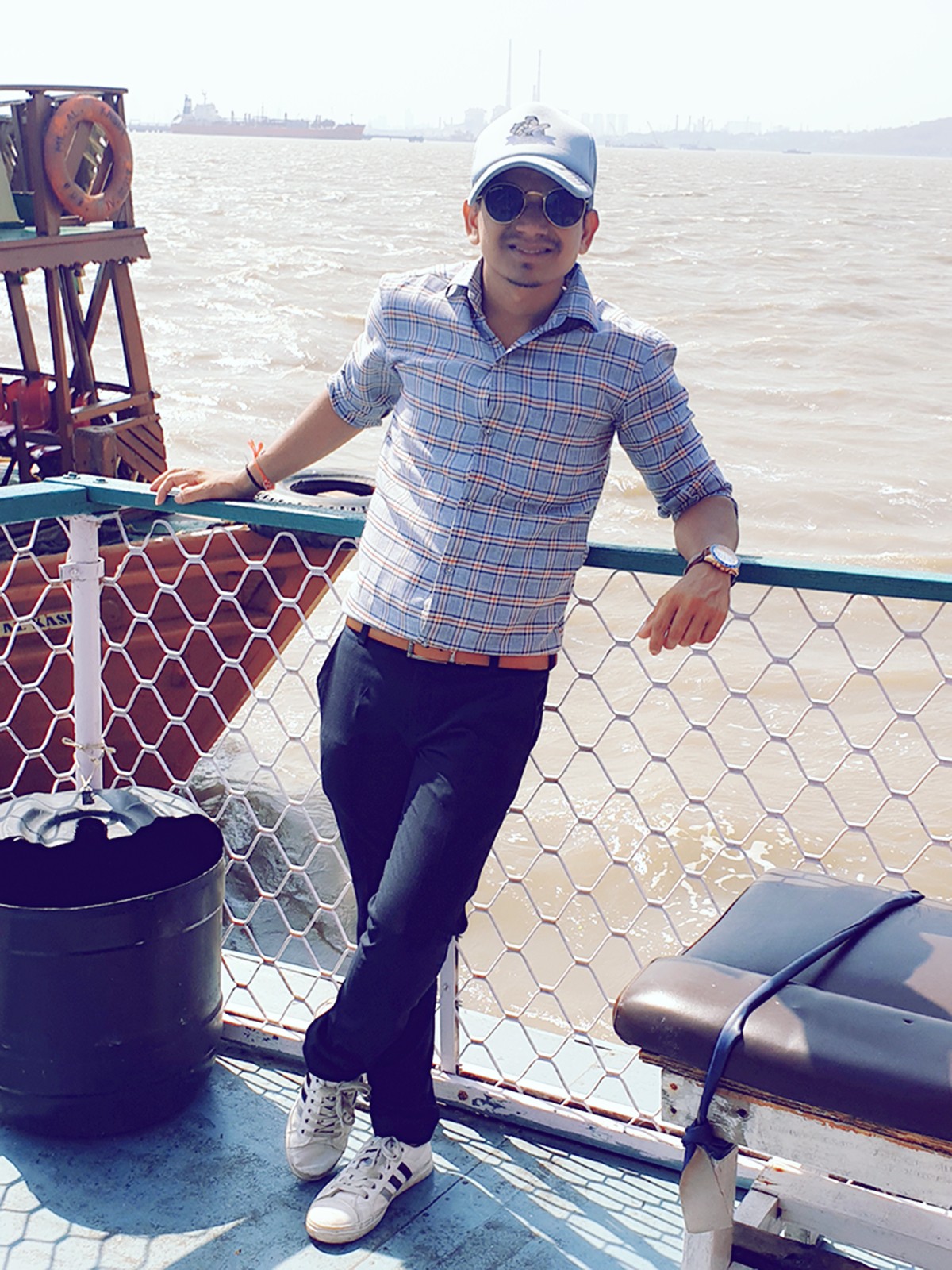 Adv Kaushik Valangar