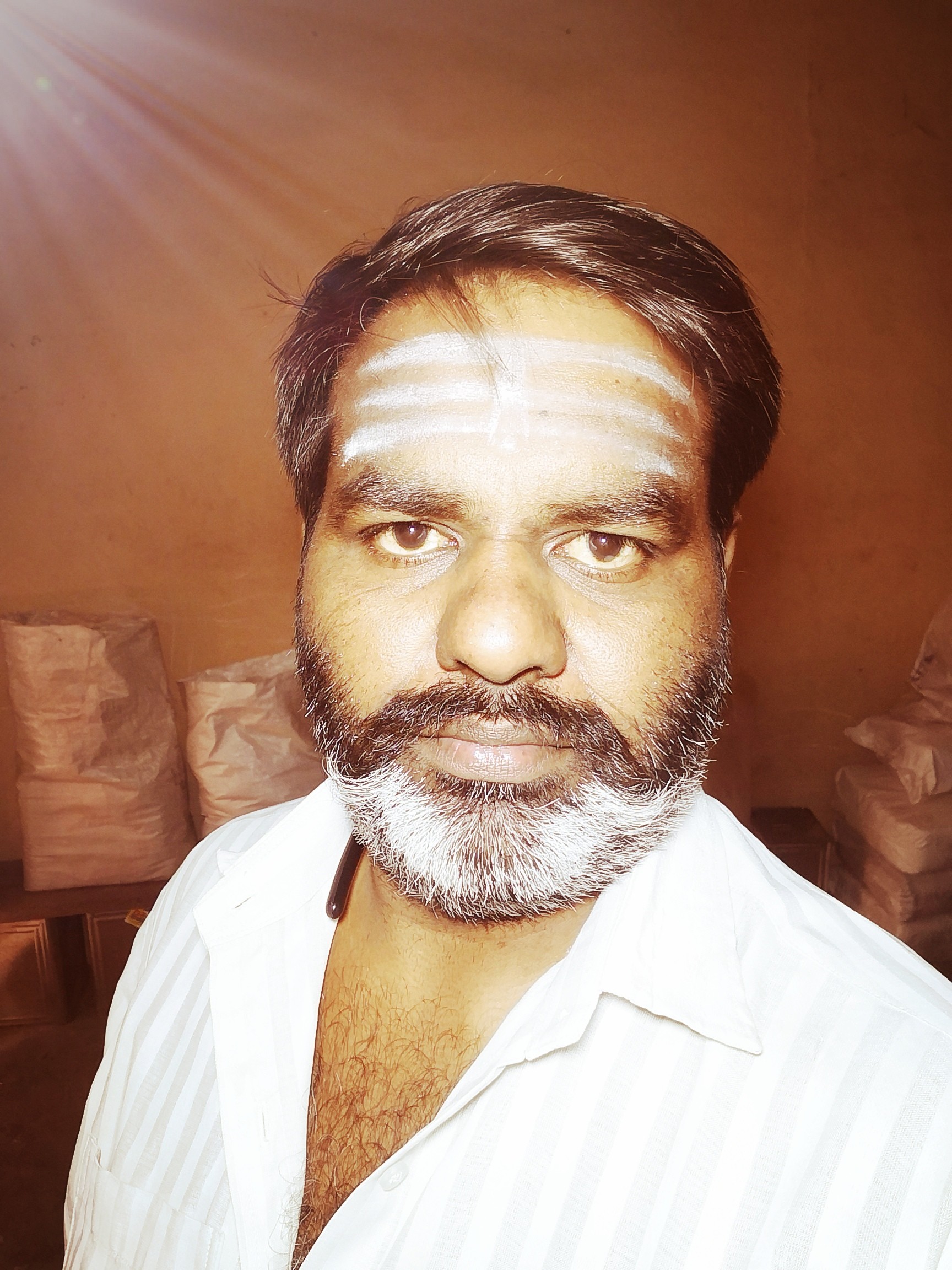 velusamy_12