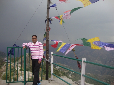AJAY_589