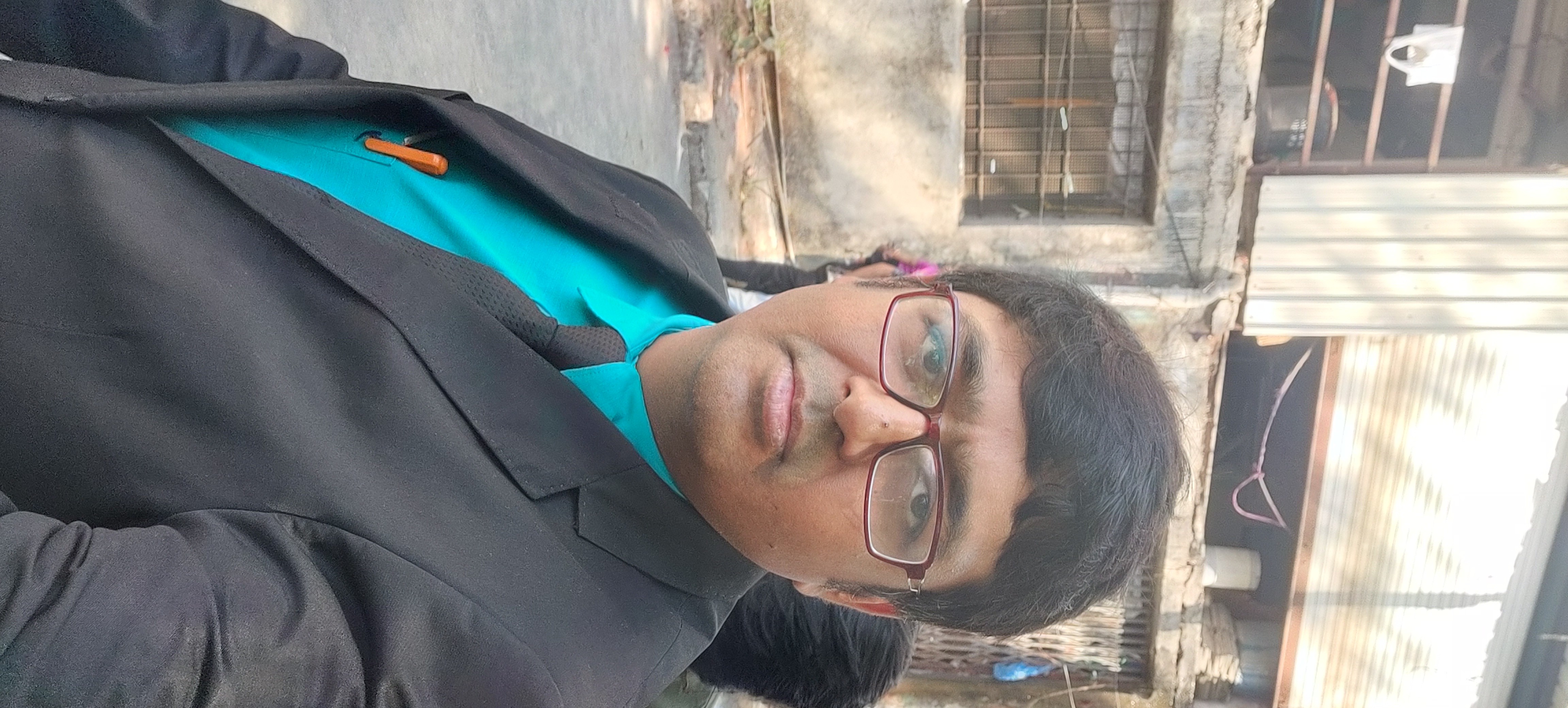 Vikram M Doshi