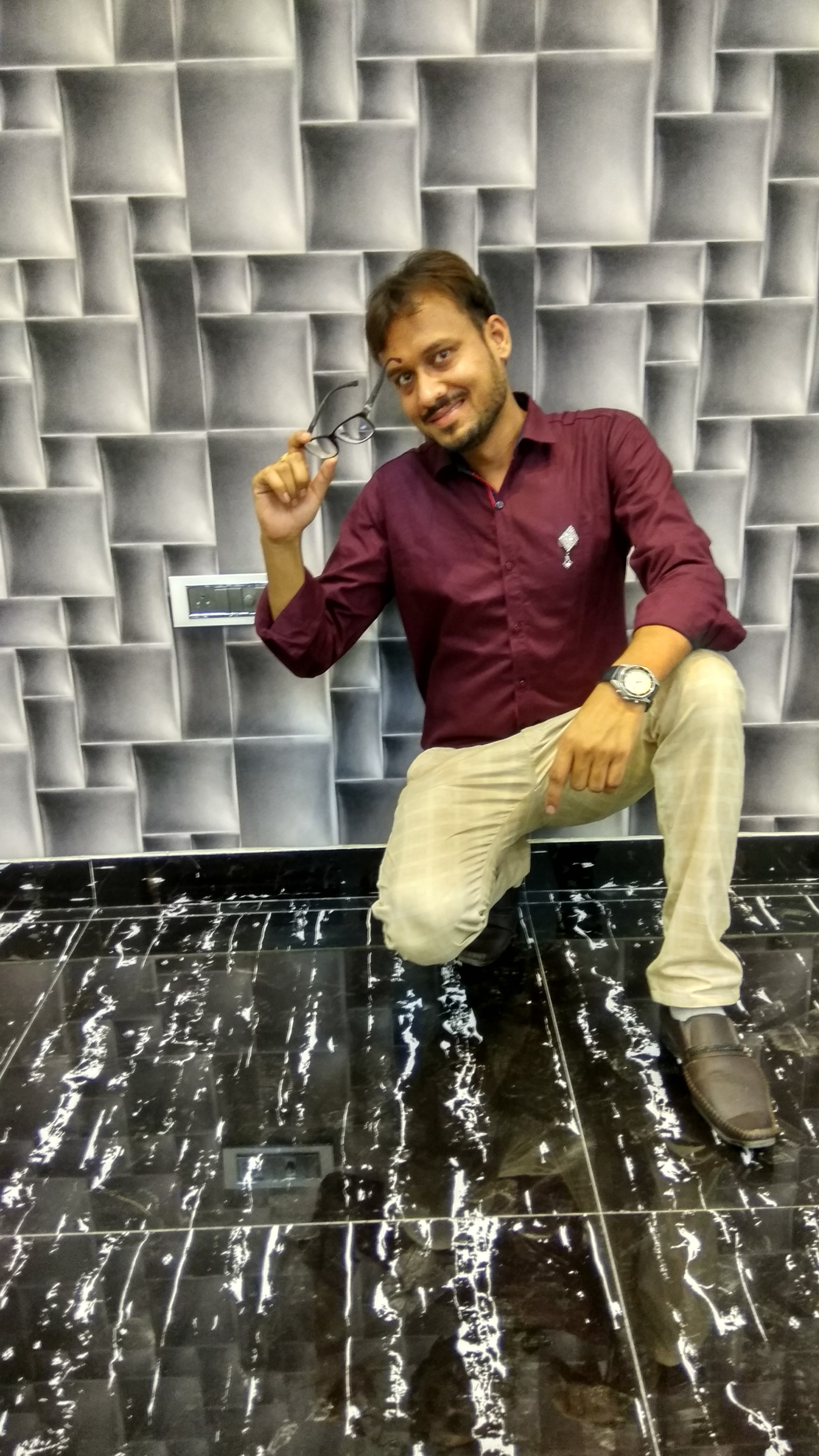 Shomil AGRAWAL