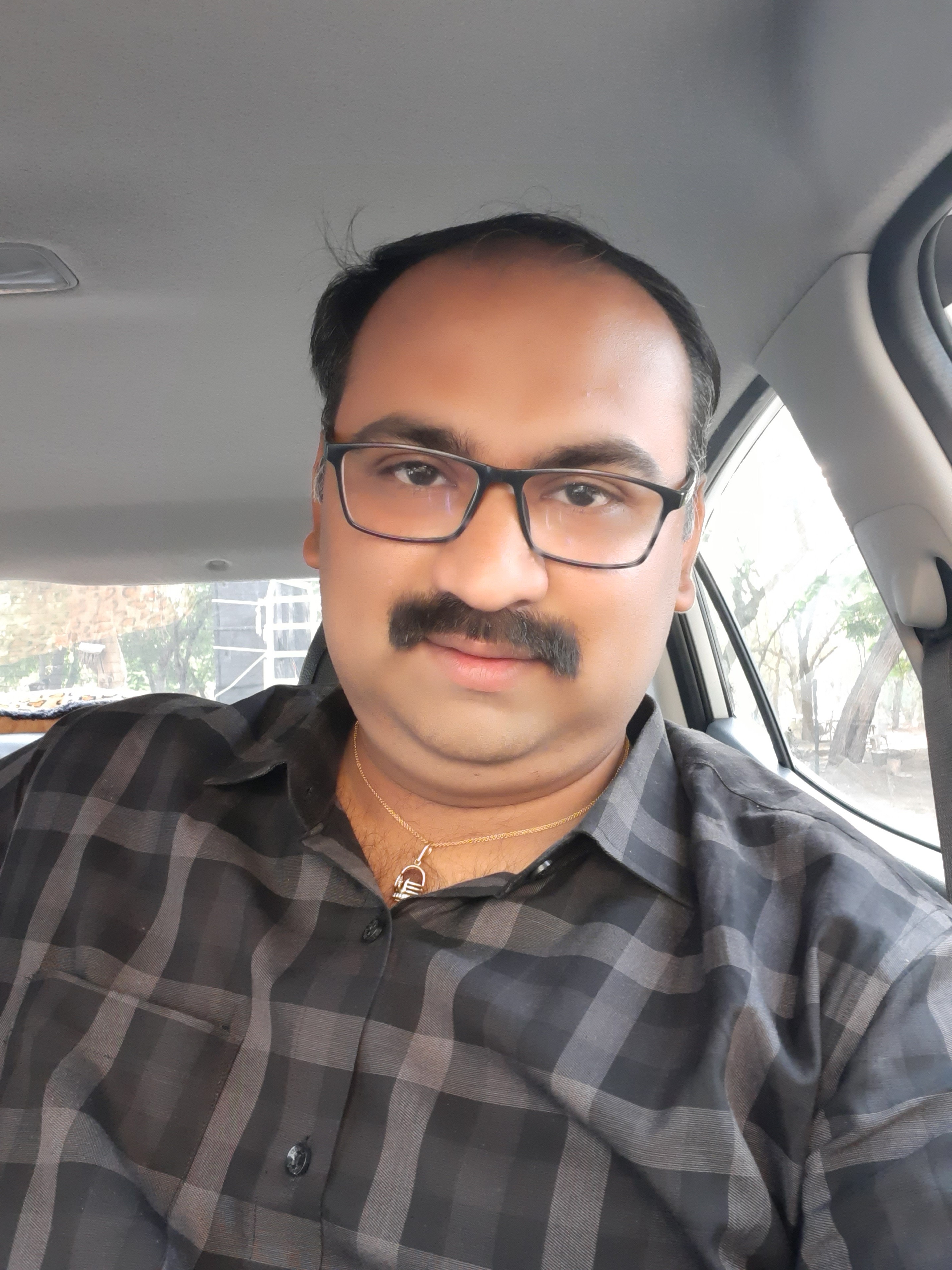 Hardik Bhatt