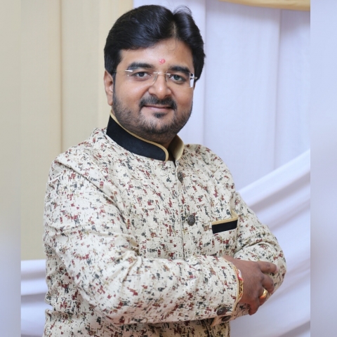 Jatin J Kothari