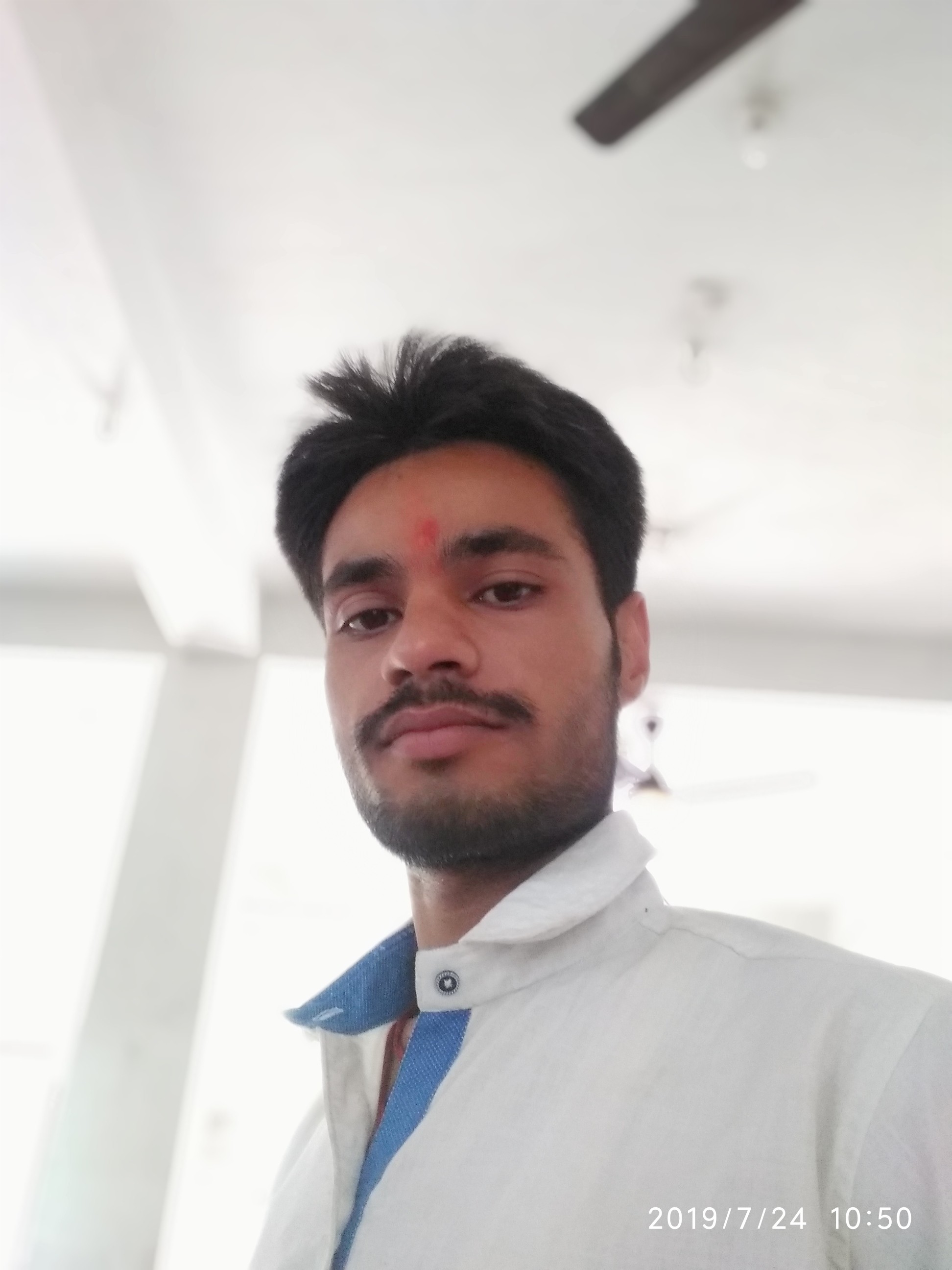 Navnit tiwary
