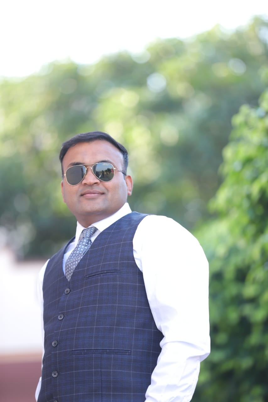 Aslim khan
