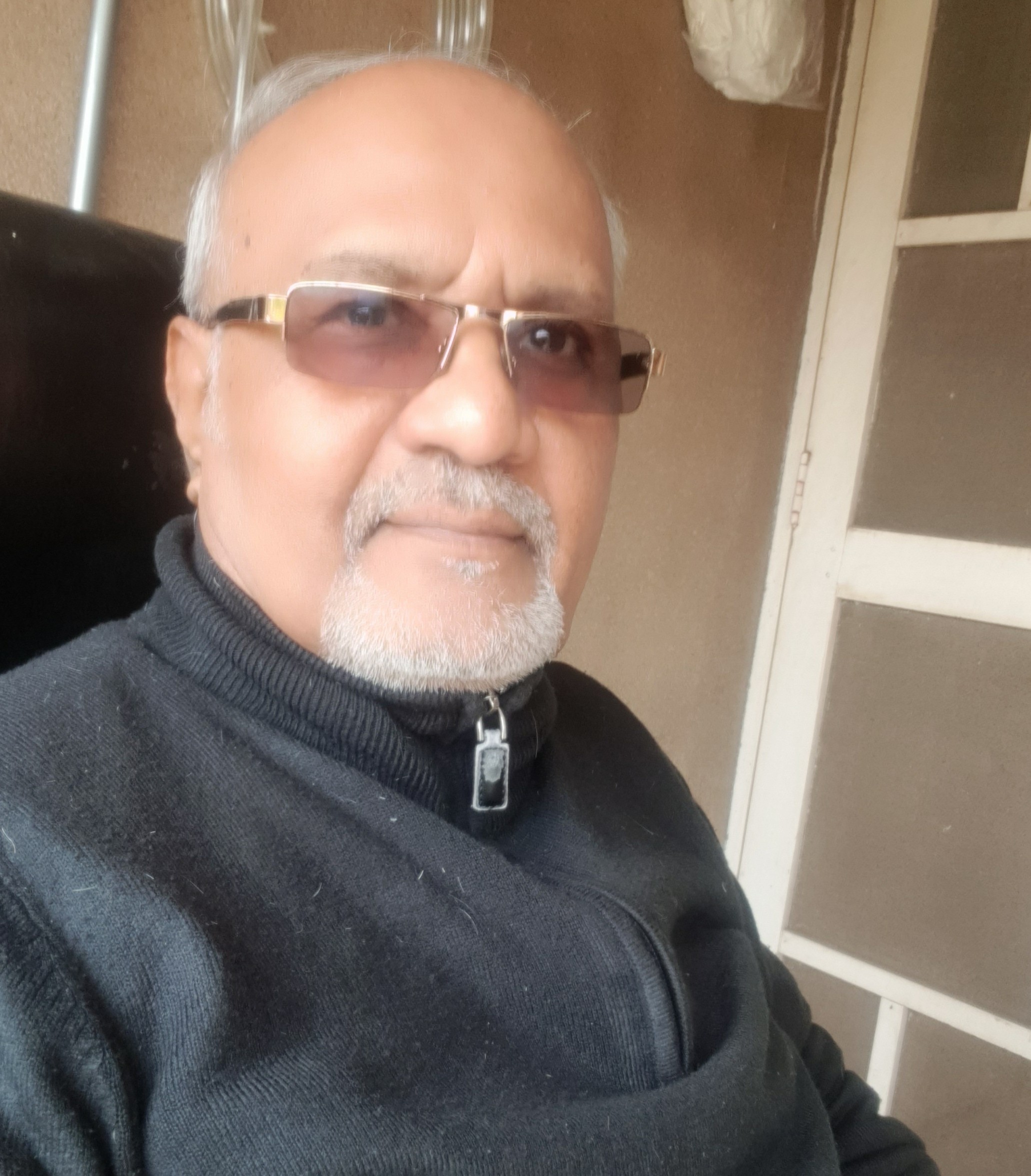 HARISH JHARIA