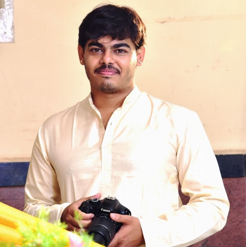 Manish Bhat