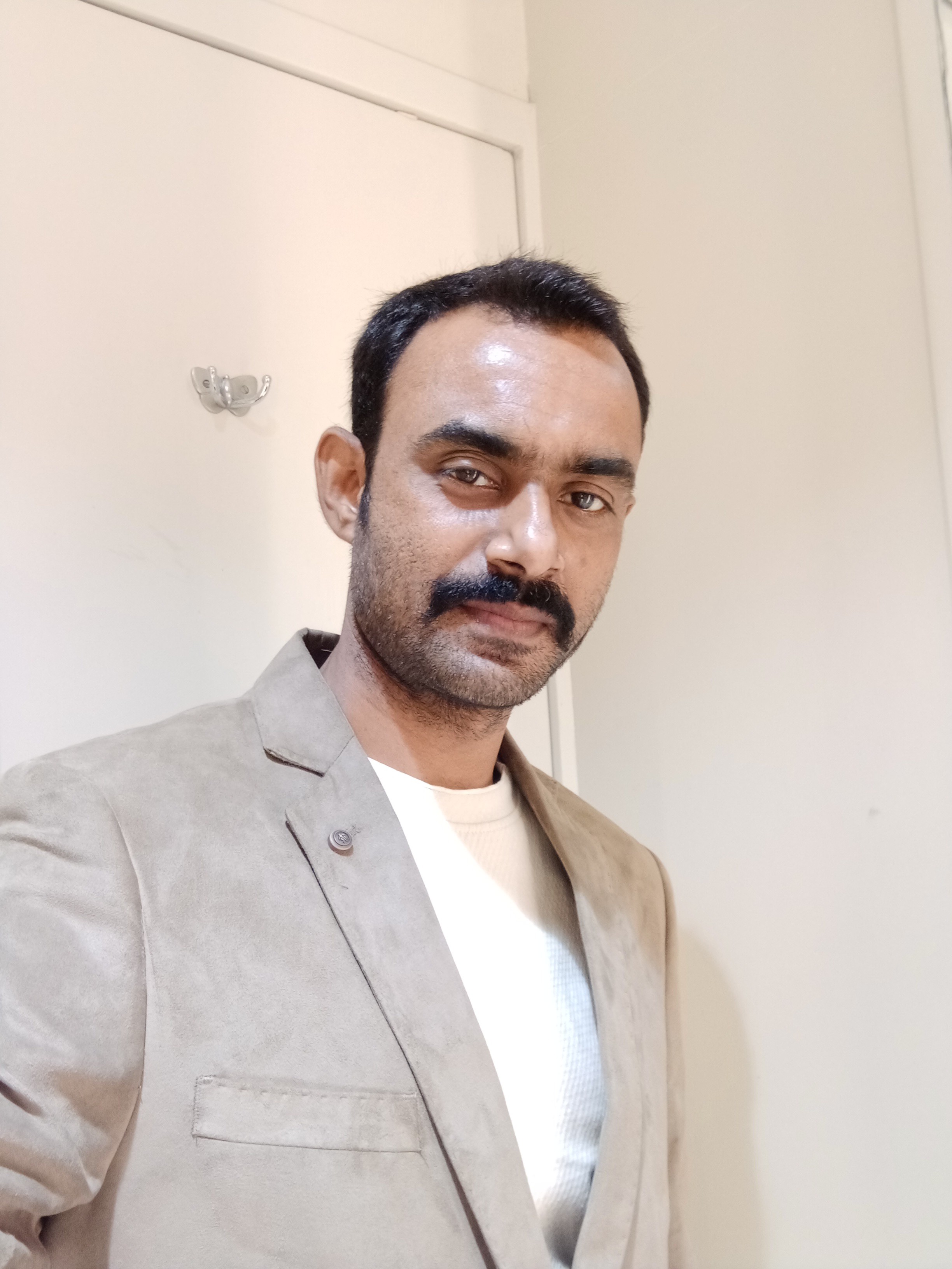 Bivas Shome