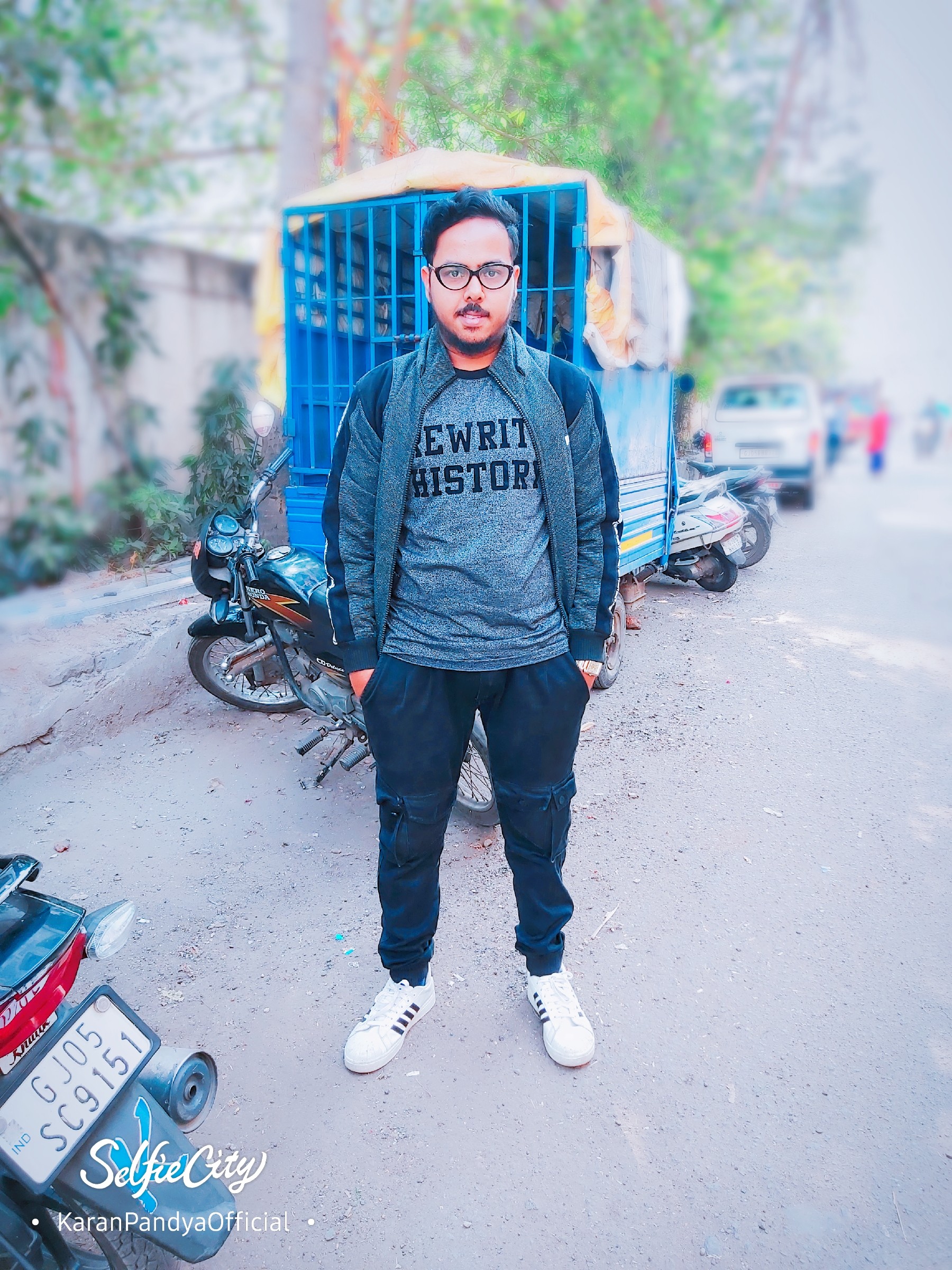 KARAN BHARATKUMAR PANDYA