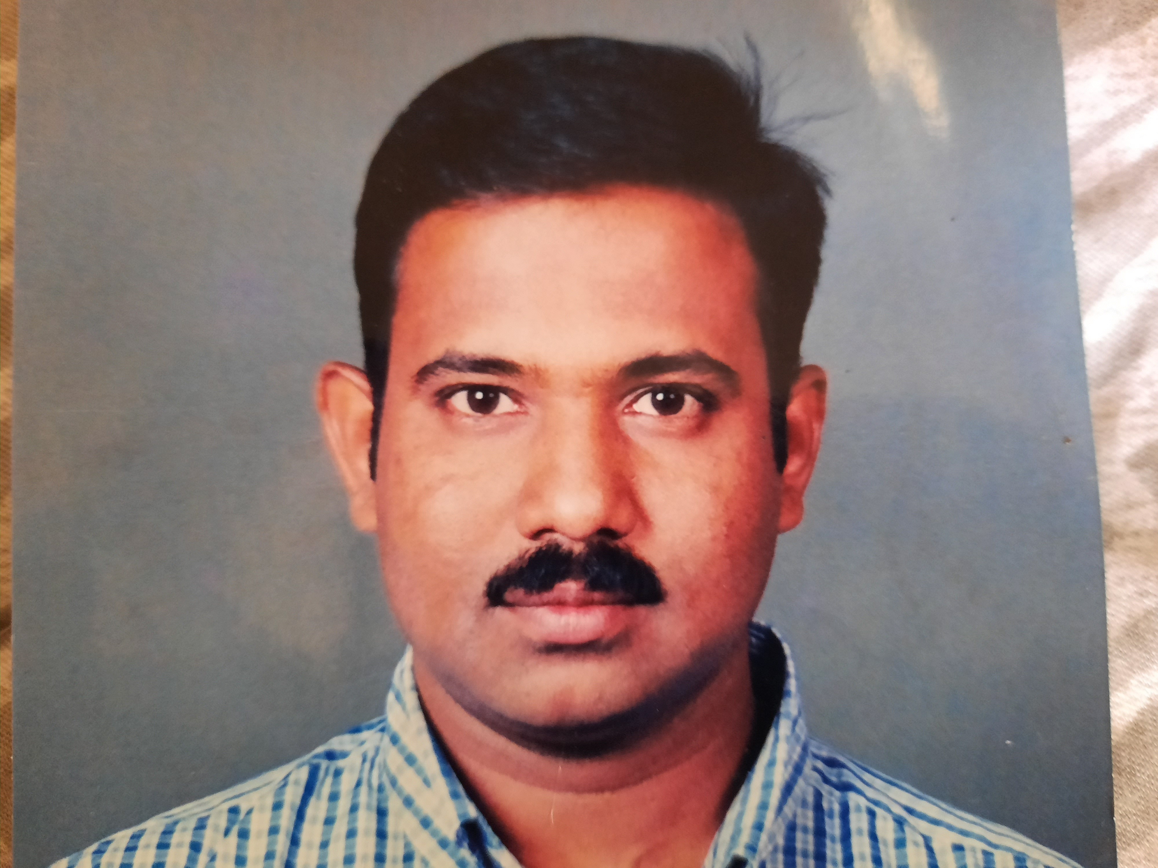 GIRI B MAGDUM
