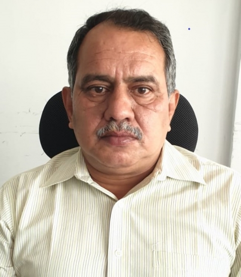 giridhar@hotmail.com