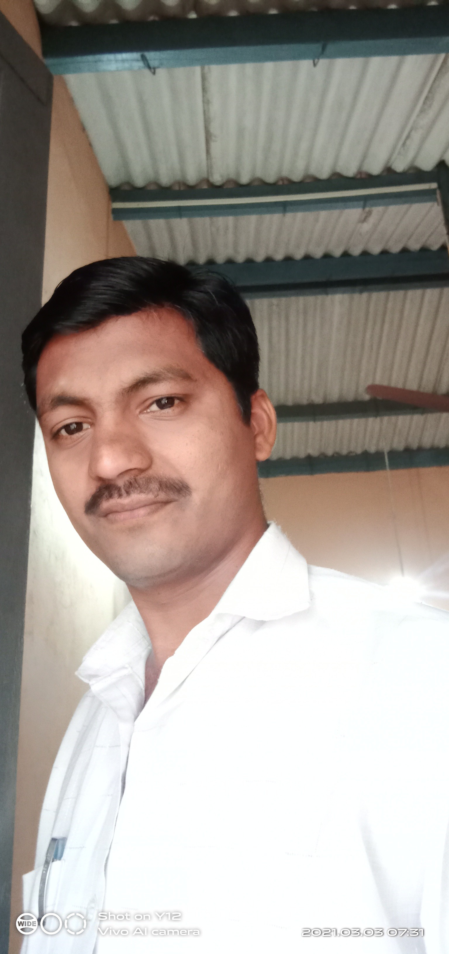 SURESH LAXMAN METKAR