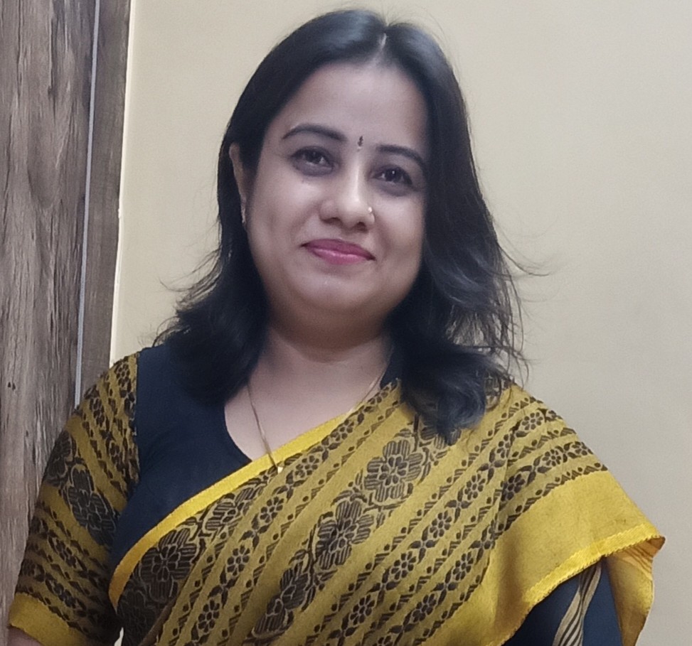 Dr Anamika 