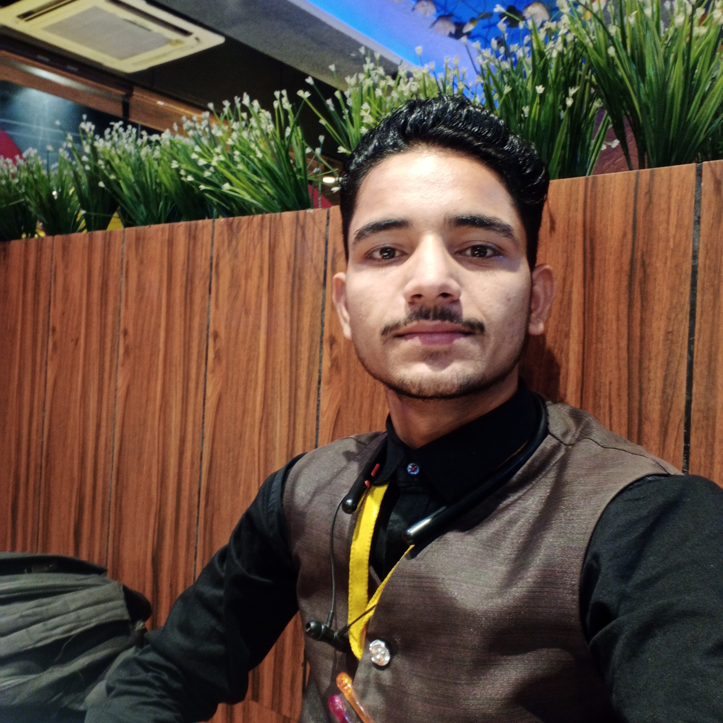 MUJJAMIL