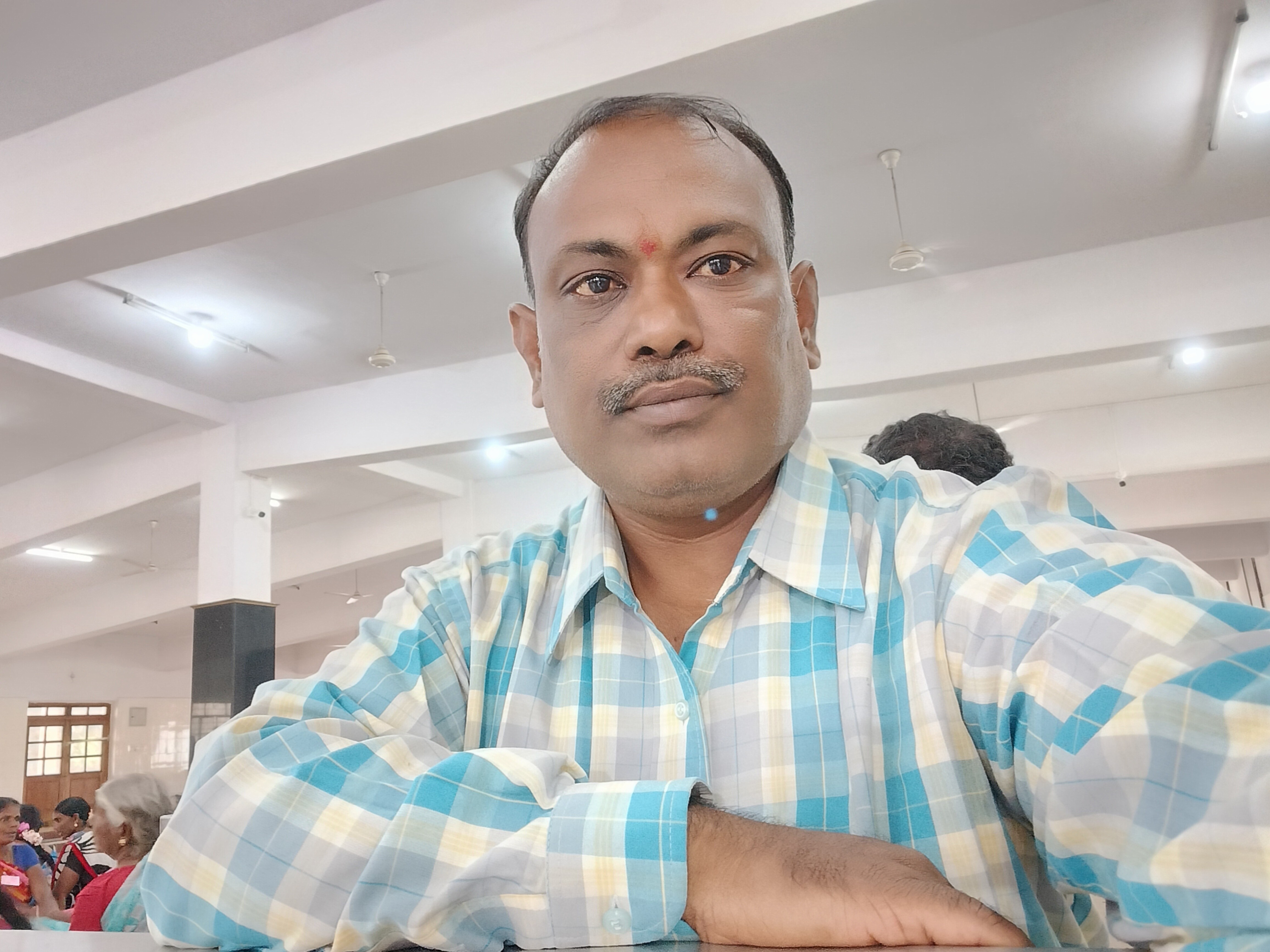 CHALUVARAJU R