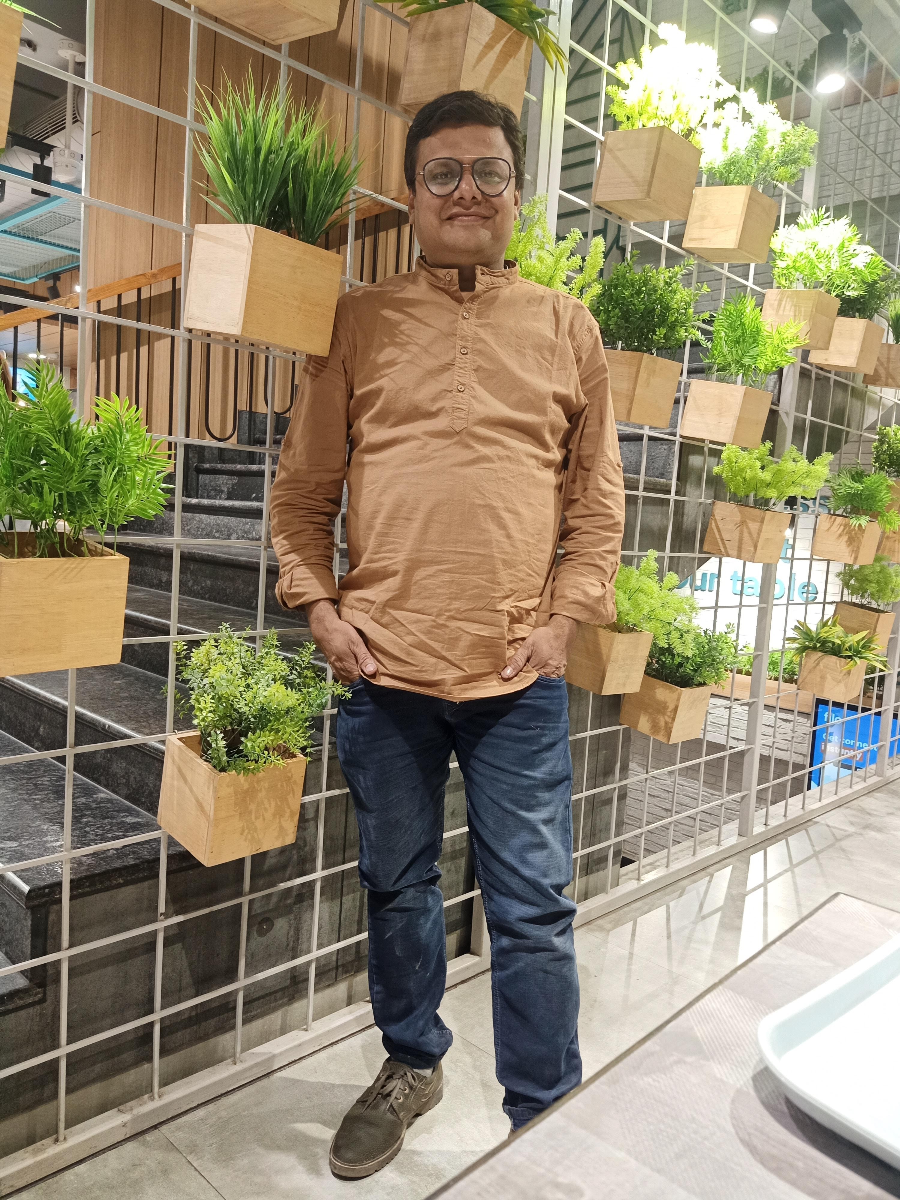 Vipin_19