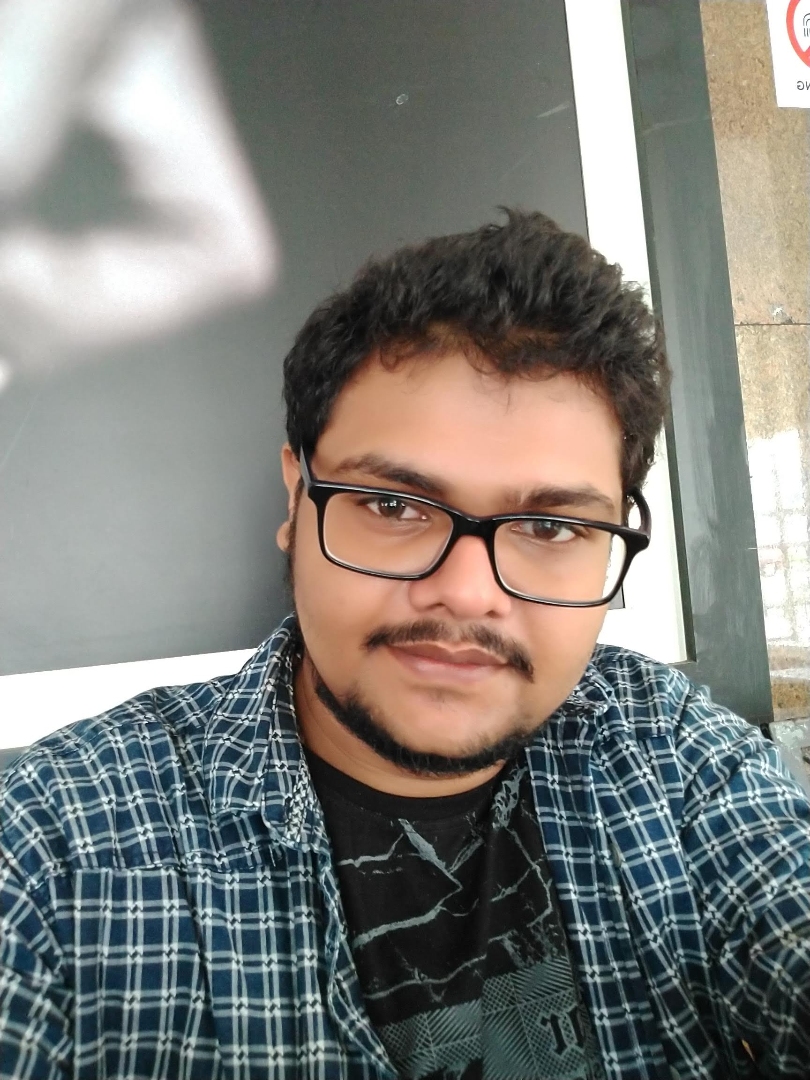 HARIKRISHNAN M