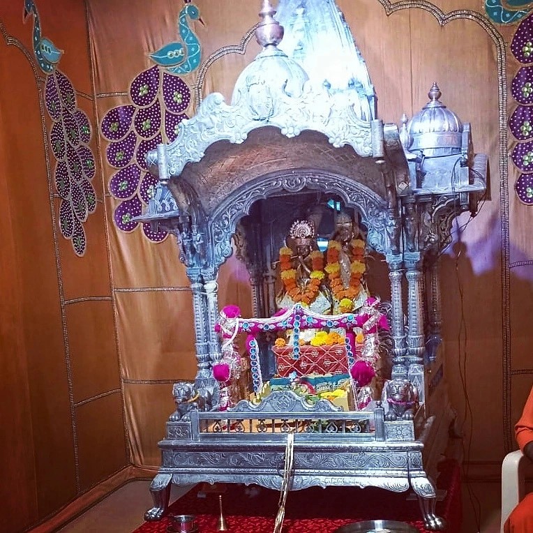 Ashu Pandit DADA