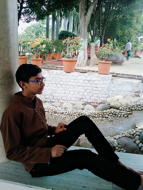 dheeraj Garg 